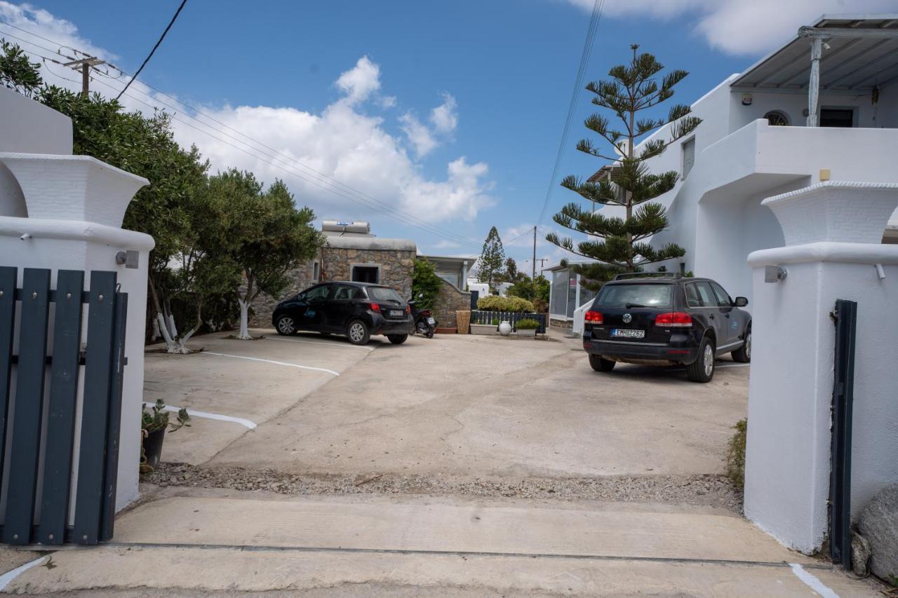 Liana Studios *